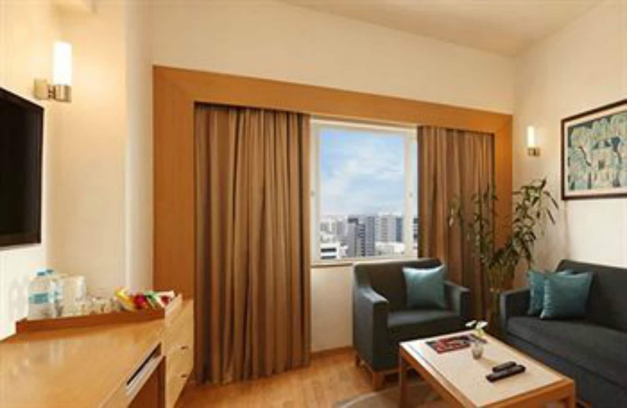 Lemon Tree Premier Hitec City היידראבד מראה חיצוני תמונה