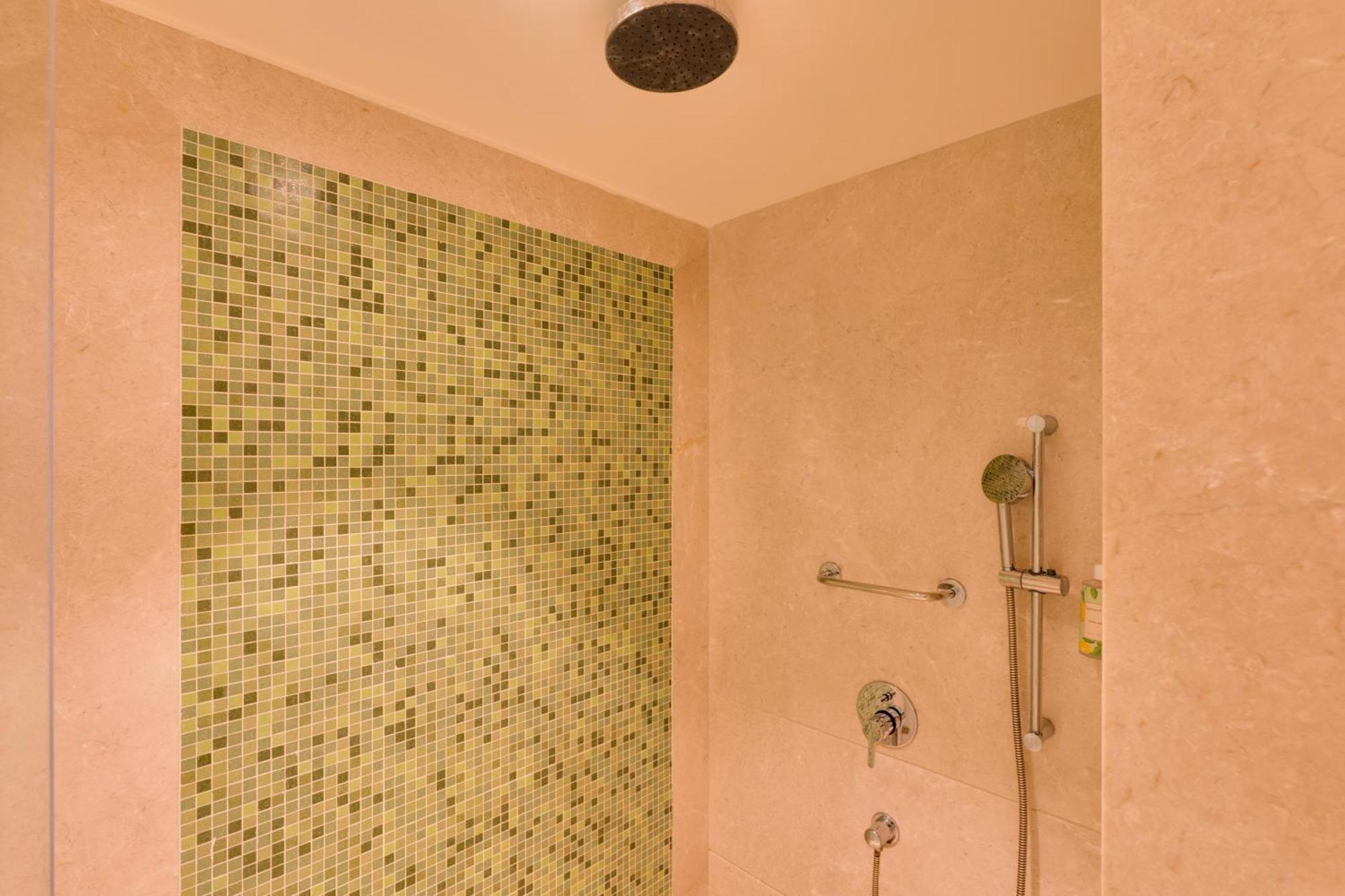 Lemon Tree Premier Hitec City היידראבד מראה חיצוני תמונה