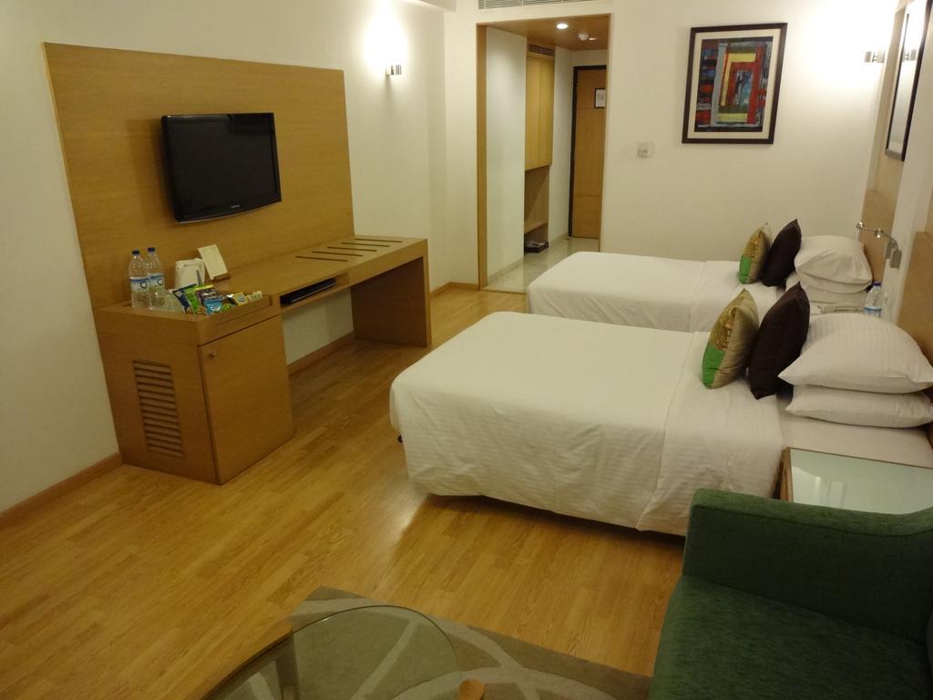 Lemon Tree Premier Hitec City היידראבד מראה חיצוני תמונה