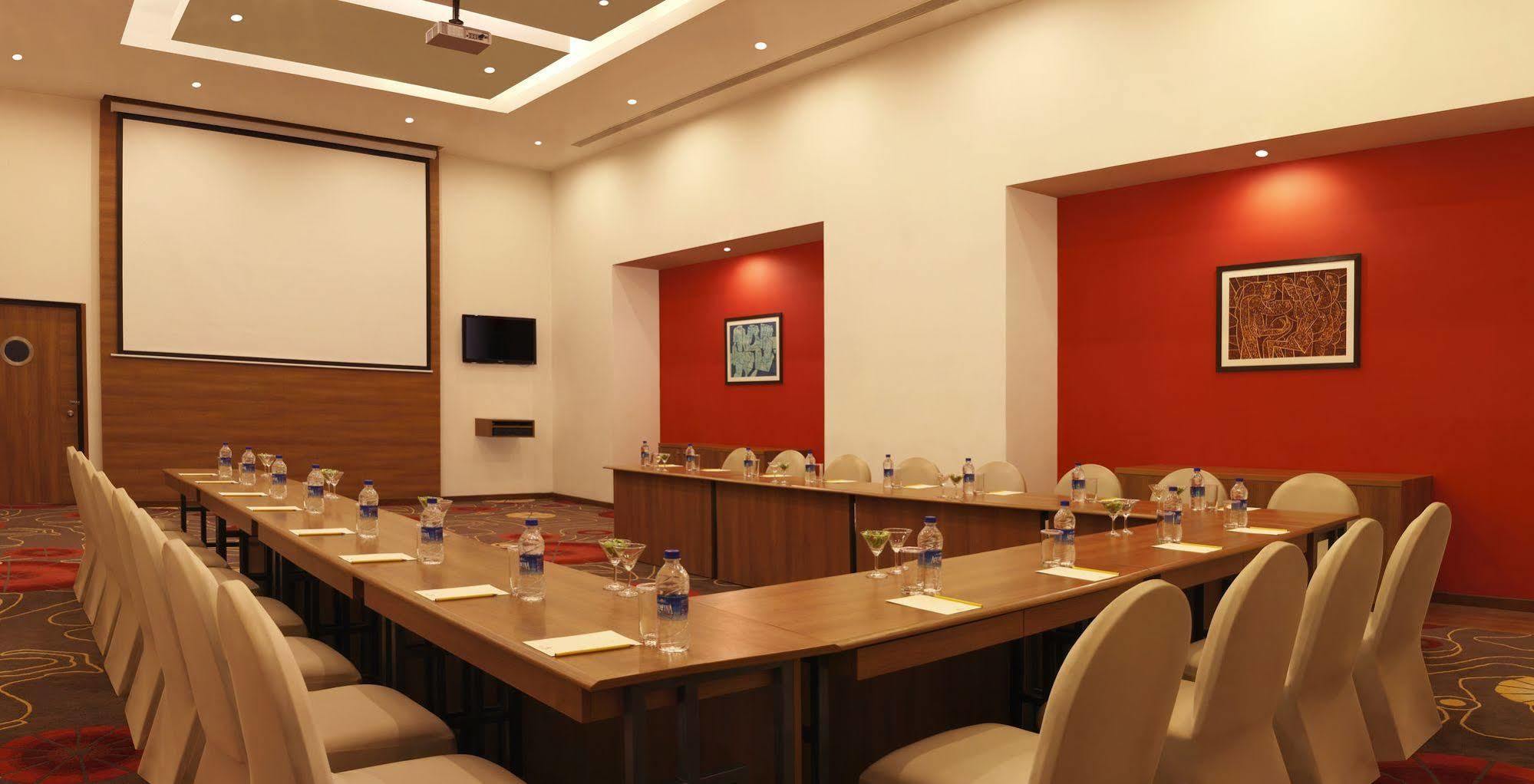 Lemon Tree Premier Hitec City היידראבד מראה חיצוני תמונה