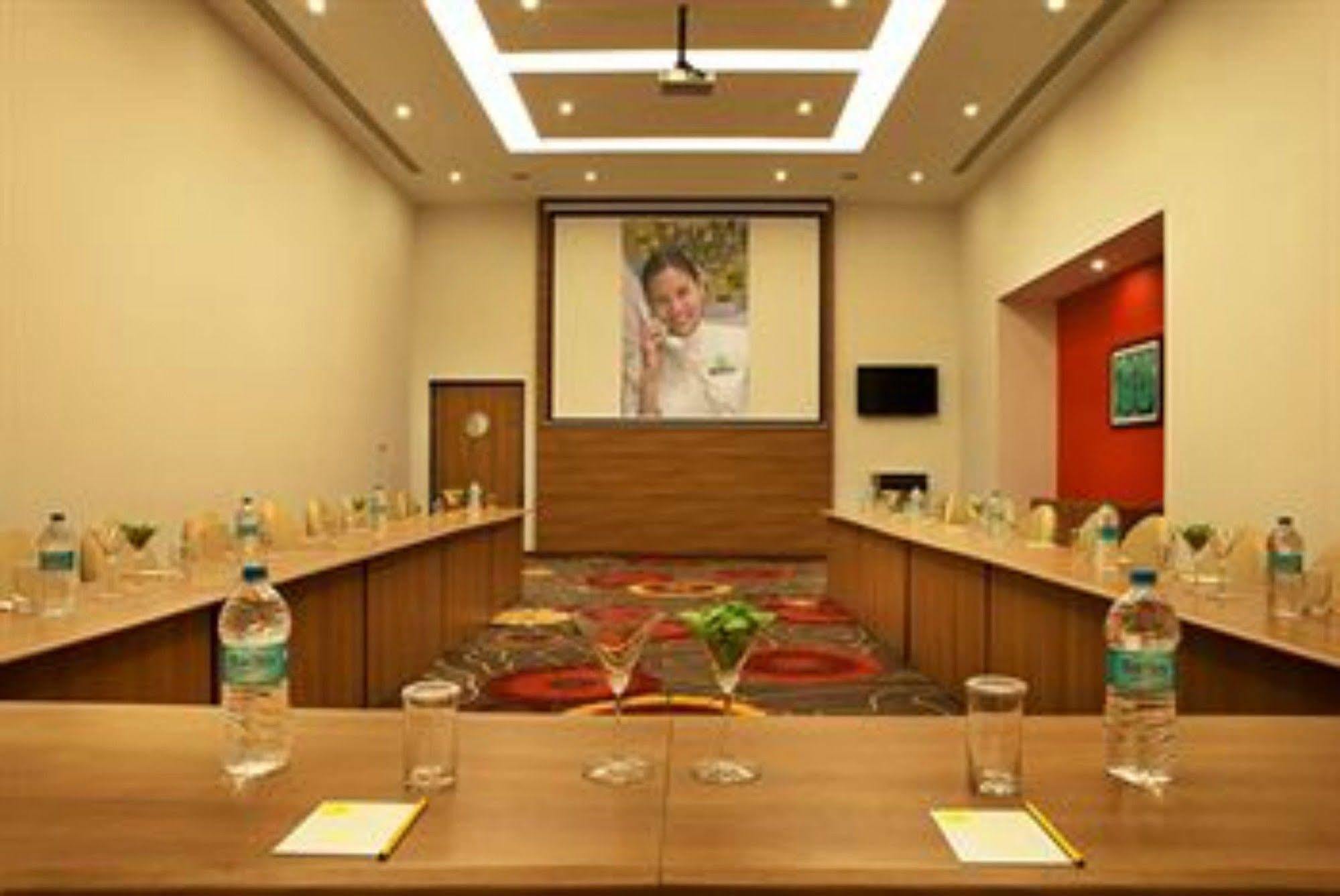 Lemon Tree Premier Hitec City היידראבד מראה חיצוני תמונה